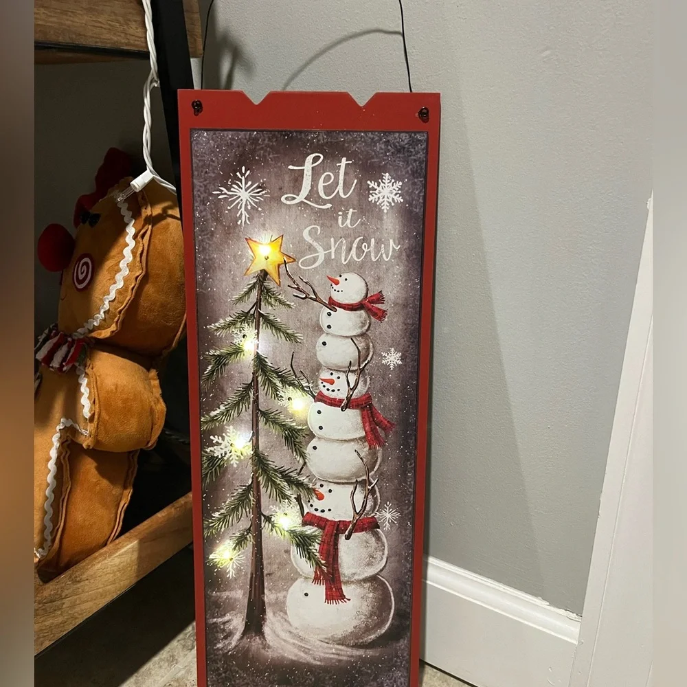 Christmas Lighted Decoration - NWT Even more beautiful in person!